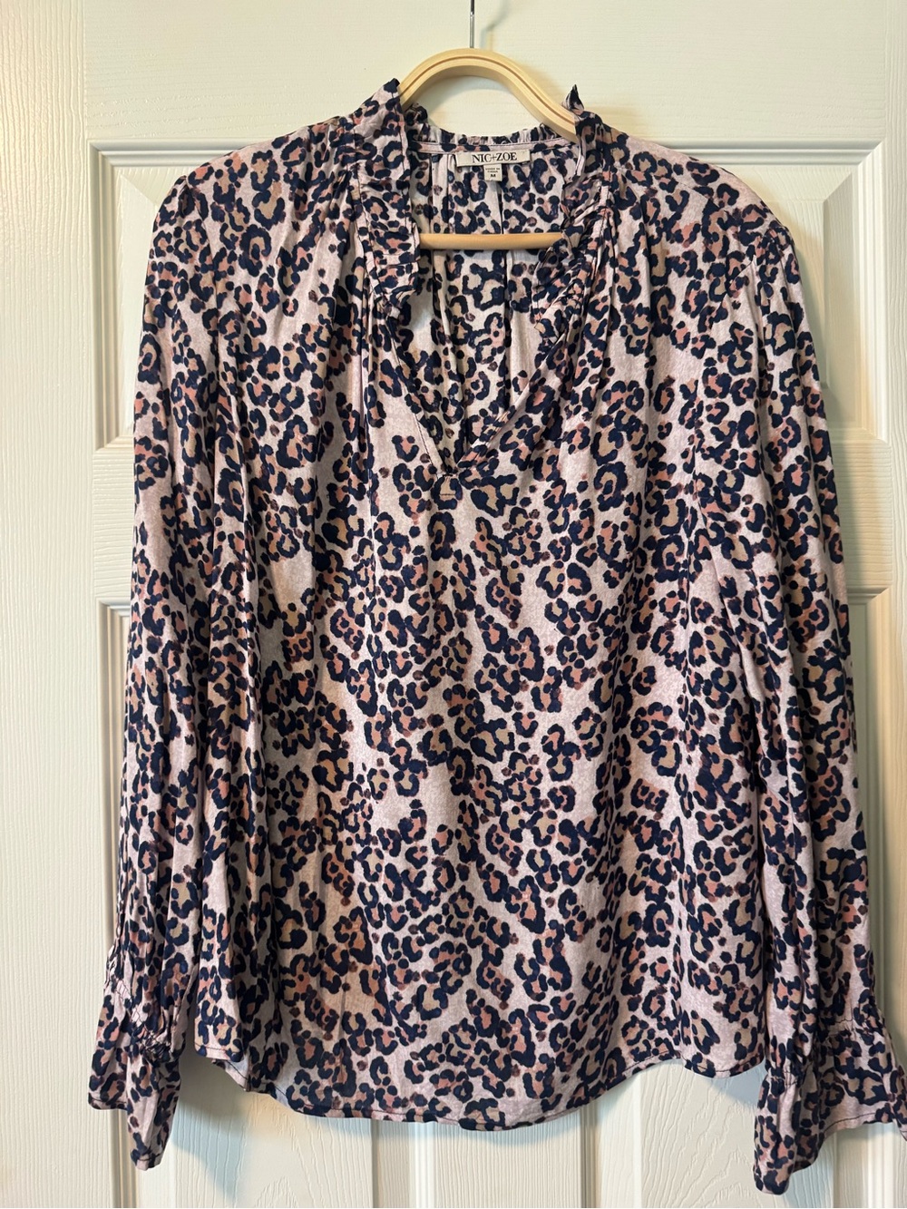 Nic+Zoe Pink Leopard Print Long Sleeve Blouse